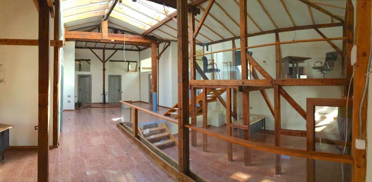 Vila cu 21 camere la Km. zero -Birouri - Poză 8