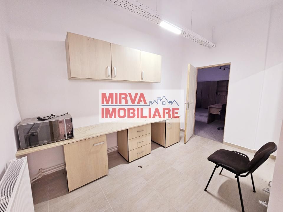 Vanzare hala +  casa  4 camere, in Albesti Paleologu - Poză 49
