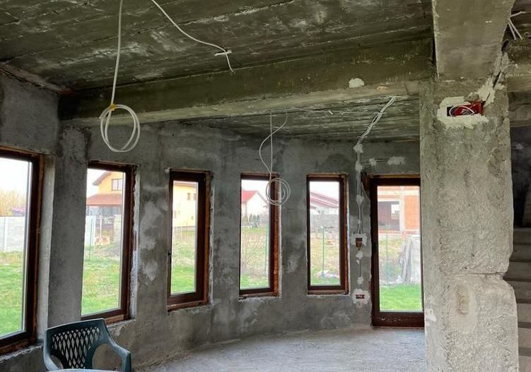 MOSNITA NOUA, 4 CAMERE, CASA INDIVIDUALA - Poză 1