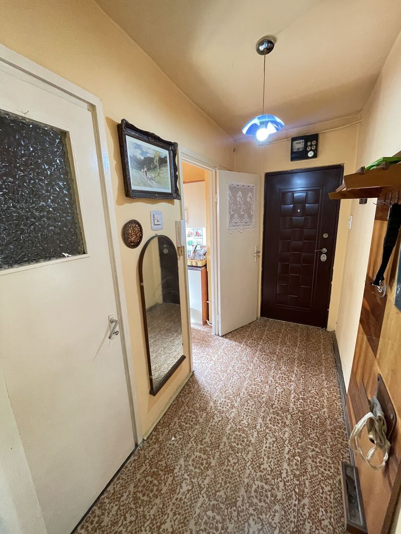 Torontalului-Iulius Town | 2 camere | 56 mp | | Centrală proprie - Poză 1