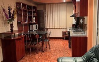 Apartament 3 camere Bd. Republicii + garaj inclus, 98.000 € - Poză 2