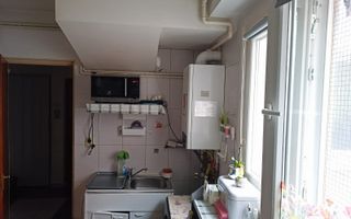 Apartament de 2 camere Bulevardul Timisoara (centrala proprie) - Poză 3