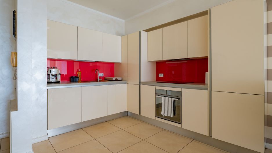 3 camere | 95 mp + terasă 20 mp | Vedere frontală lac | Mamaia-Cazino - Poză 11