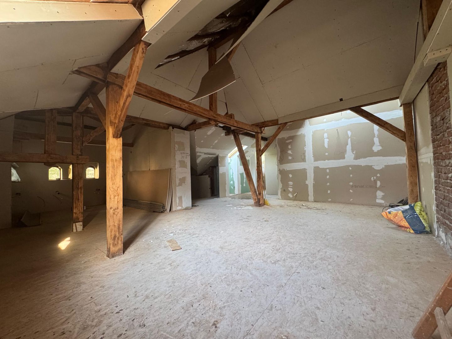 VILĂ CU POTENȚIAL MULTIPLU| CALEA DOROBANȚI - Poză 26