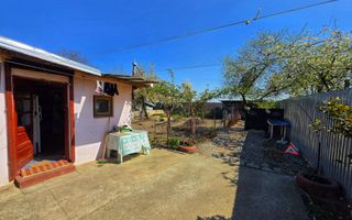 Casă 4 camere, 685 mp teren, renovată 2011 – Mănești, Zalhanaua - Poză 13