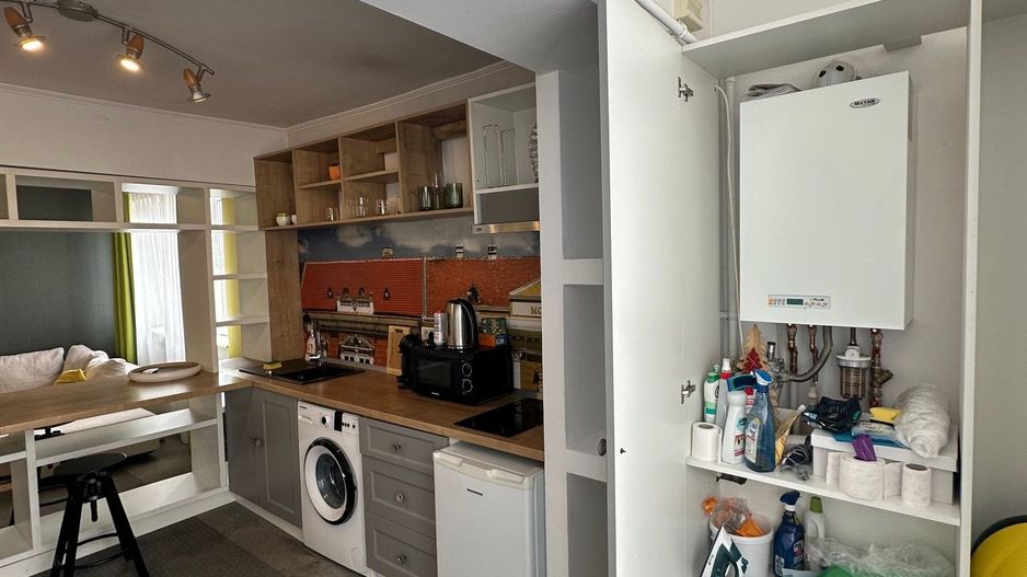 Apartment ultracentral cu 2 camere - Poză 9