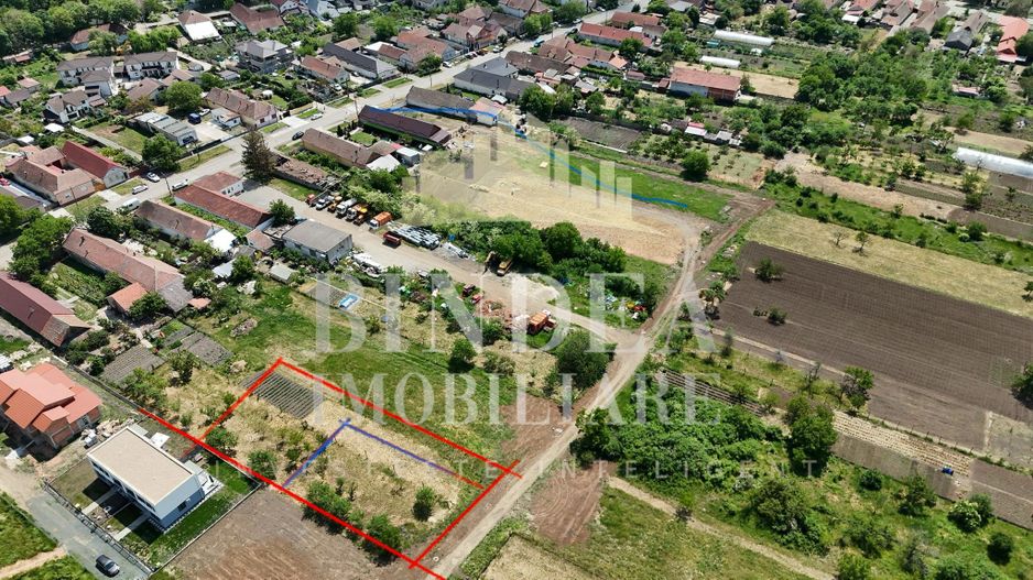 Teren intravilan 700mp- 65euro/mp Giarmata - Poză 1