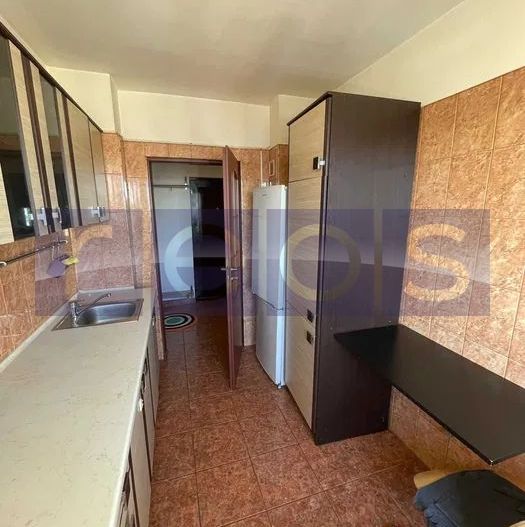 VANZARE 2 CAMERE | 53 MP | BLOC 1981 | PIATA VICTORIEI - Poză 3