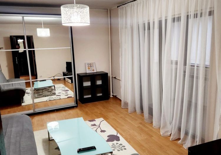 2 camere mobilat, parter cu balcon, parcare, zona Diham - Poză 1