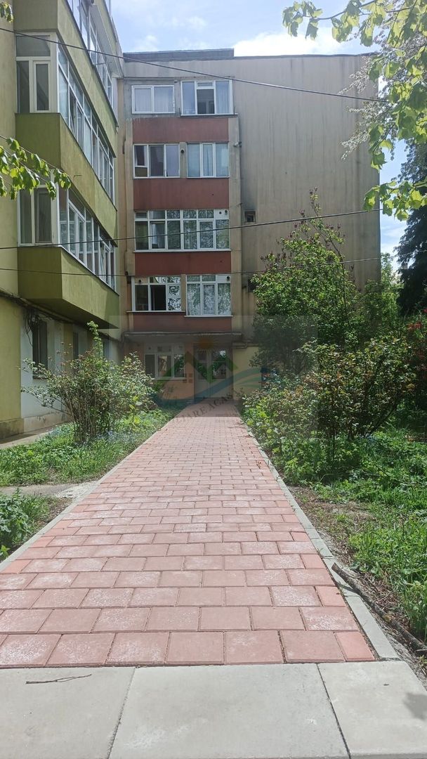 Apartament 2 camere de vânzare . - Poză 9