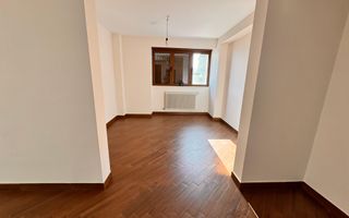 Apartament  bloc 2010 Dorobani - Poză 12