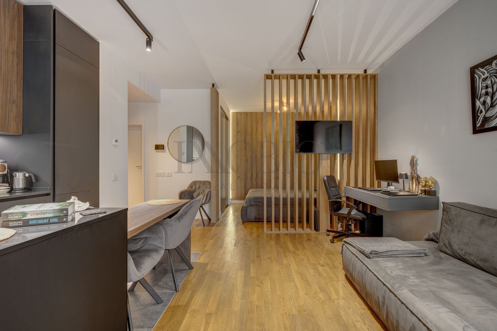 Studio Modern | Gradina Proprie | Avalon Estate - Poză 3