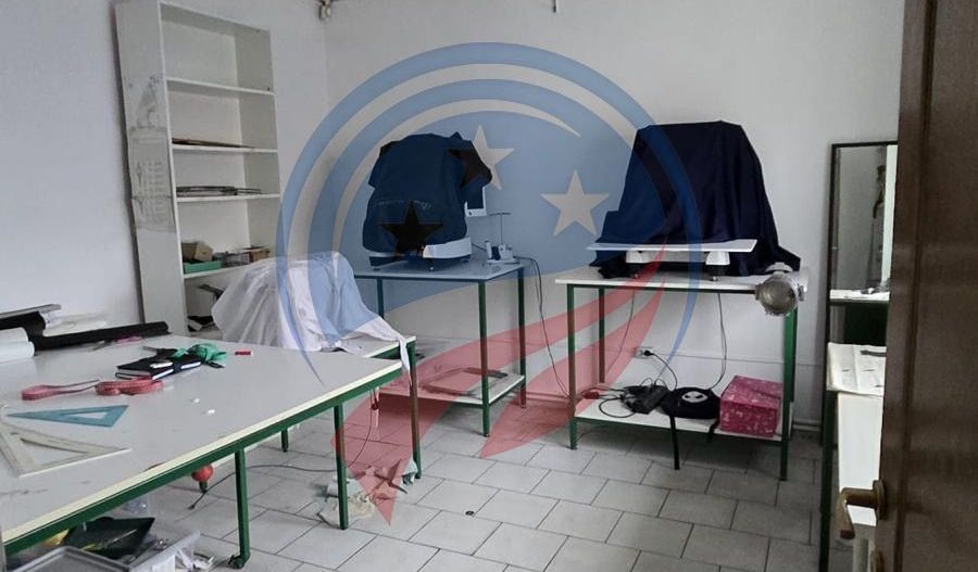Casă de închiriat pentru business – 80 mp + demisol + curte - Poză 3