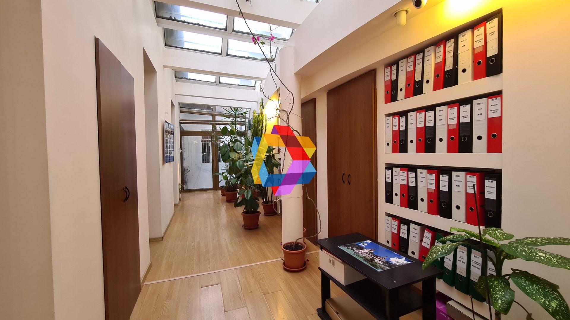 Spatiu ultracentral - 350 mp # PLUS Spatii comerciale - Poză 10