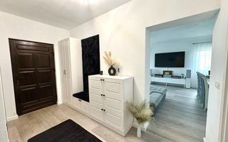 Vila moderna- 4 camere- cu piscina, complet mobilata si utilata - Sag - Poză 4