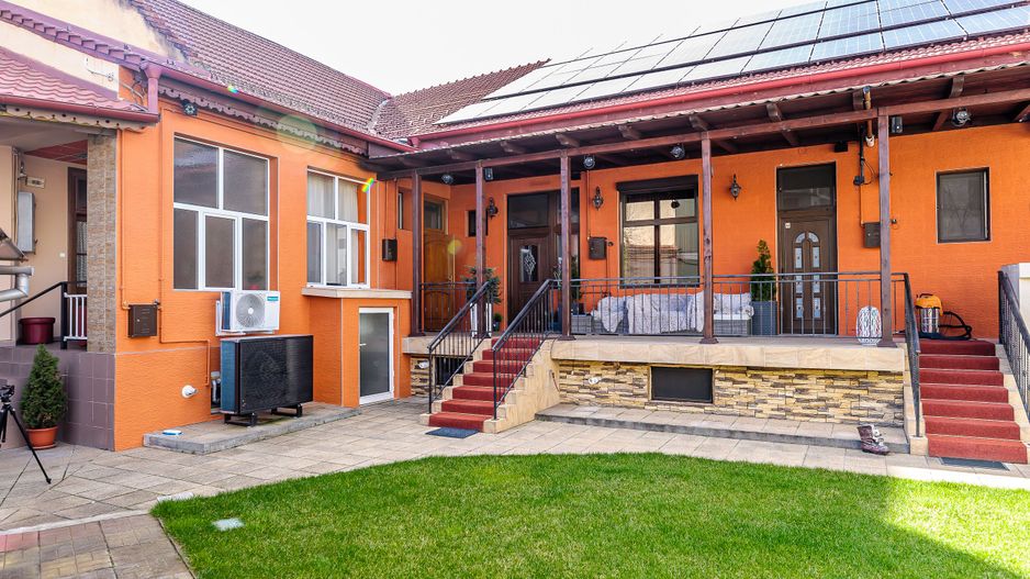 De închiriat apartament cu 2 camere central - Poză 4