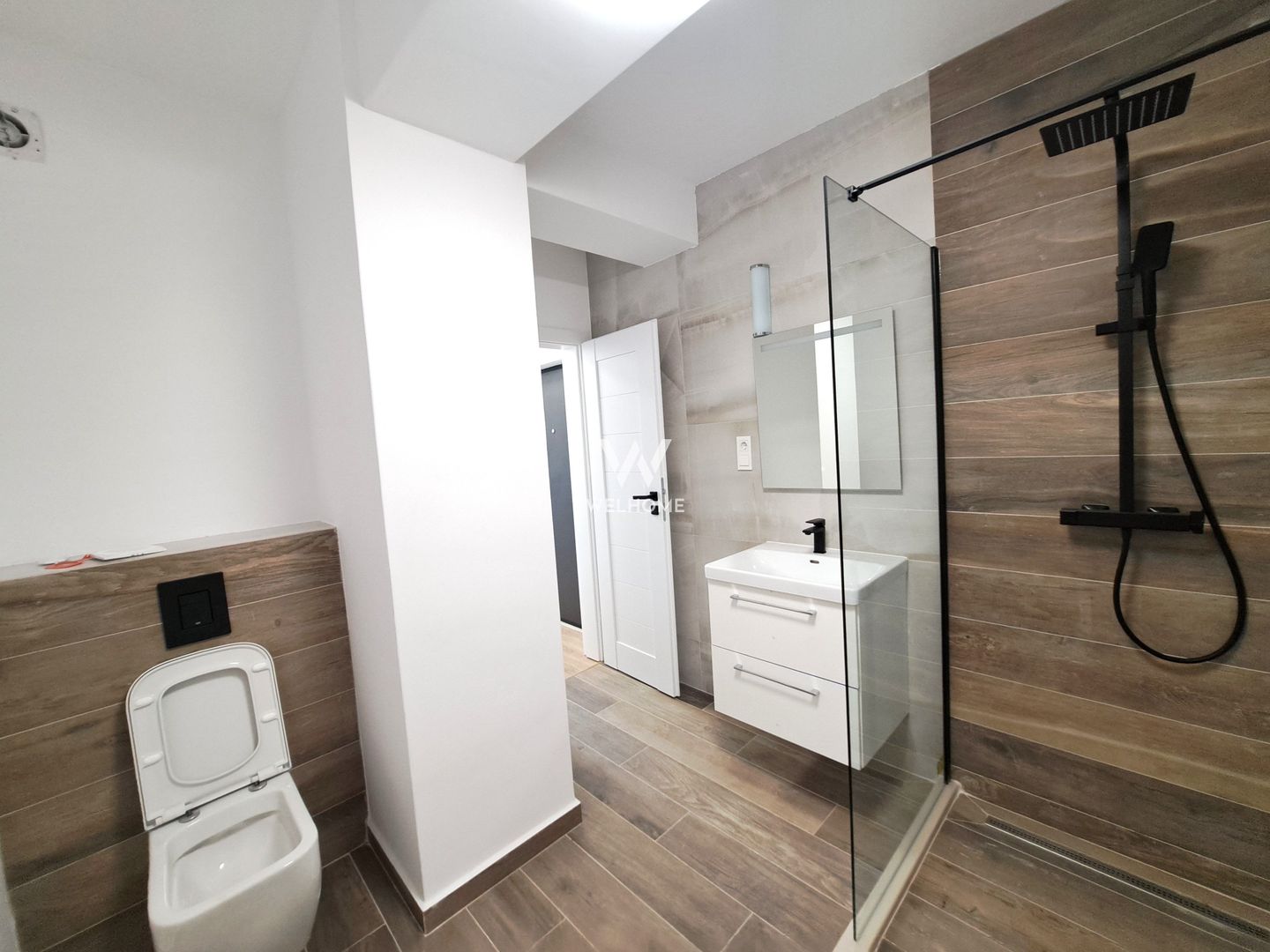 Apartament 3 camere Sibiu - bloc cu lift, parcare subterana - Poză 3