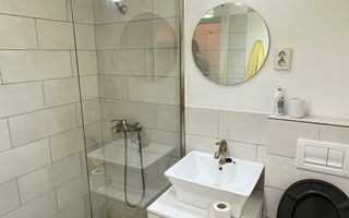 APARTAMENT SPATIOS  ZONA  KISELEFF - Poză 8