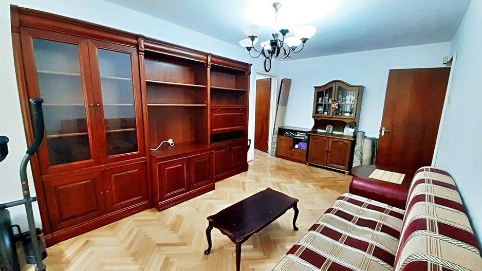 B-dul Victoriei apartament cu 3 camere,  zona foarte linistita, 90000 euro - Poză 4