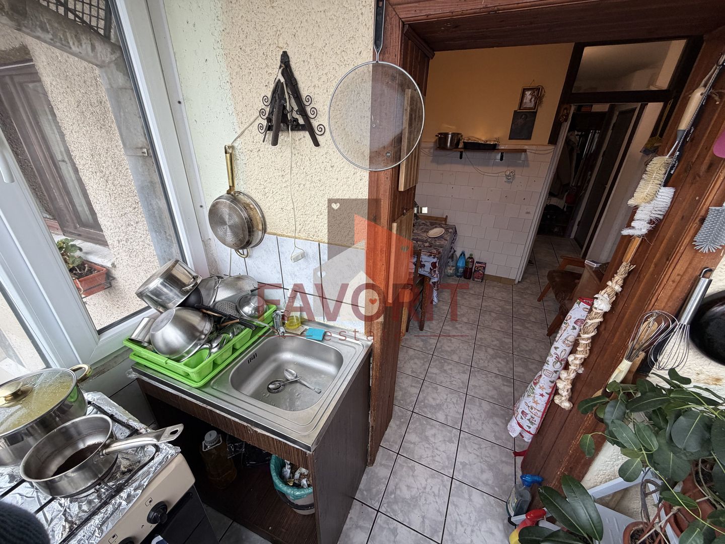 Decomandat. La 2 pasi de Shopping City. 2 bai - Poză 6