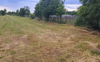 TEREN INTRAVILAN POLOVRAGI - Poză 3