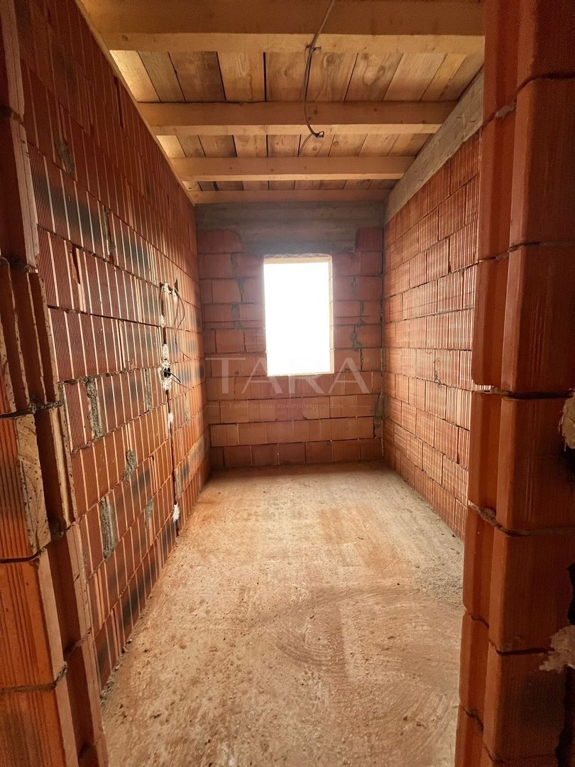 Duplex semifinisat cu 4 camere în Sânnicoara - Poză 7