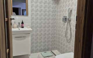 Apartament modern cu 4 camere, zona Minerva - Poză 10
