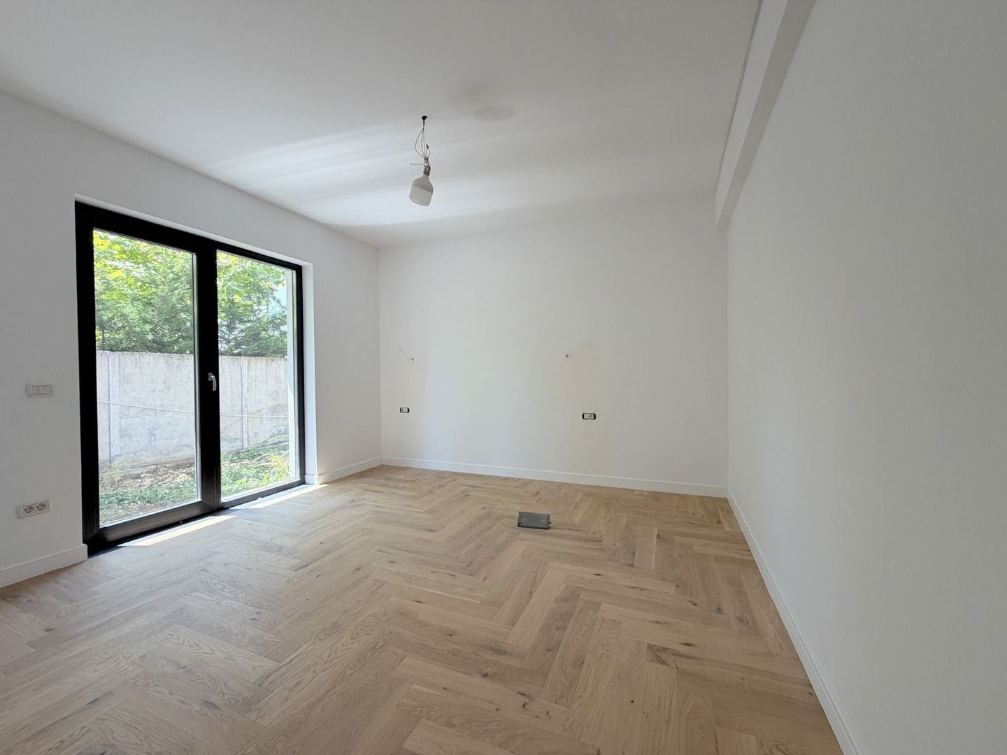 Vila individuala - parter - Corbeanca-Petresti - Poză 6