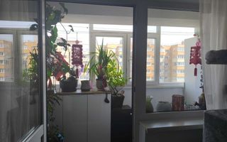 Vand apartament 4 camere , decomandat, mobilat si utilat, la autogara Militari et. 8/10 - Poză 7