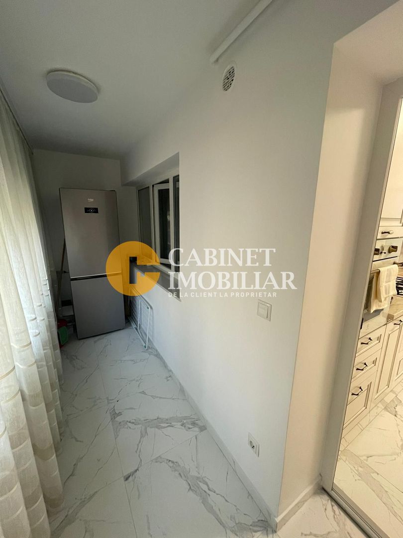 Central - Tg Cucu bloc tip Vila - 2 camere Decomandat RENOVAT 60mp - Poză 8