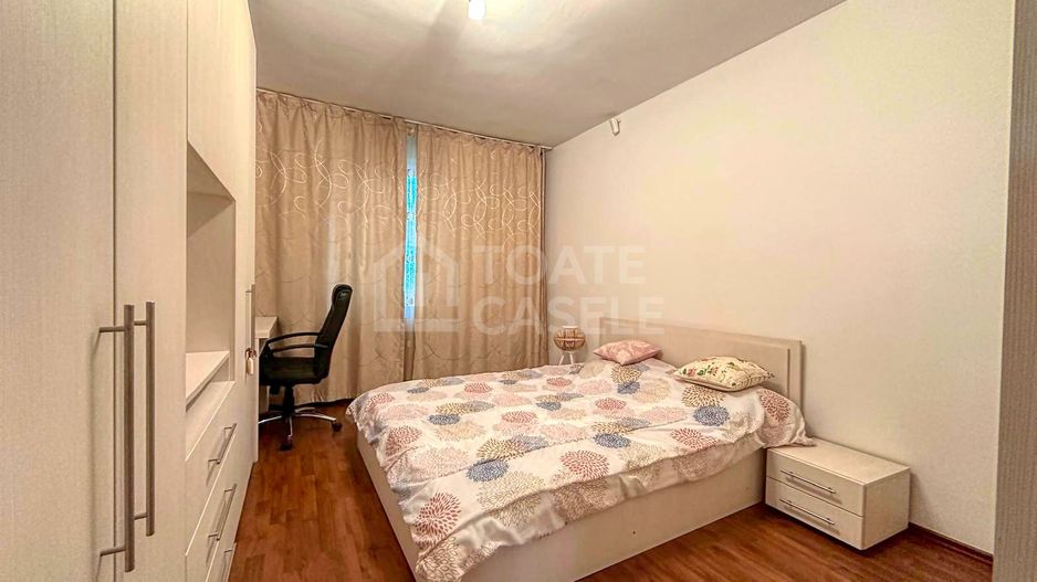 Apartament cu 2 camere, mobilat, utilat, zona Grand Hotel Italia - Poză 3