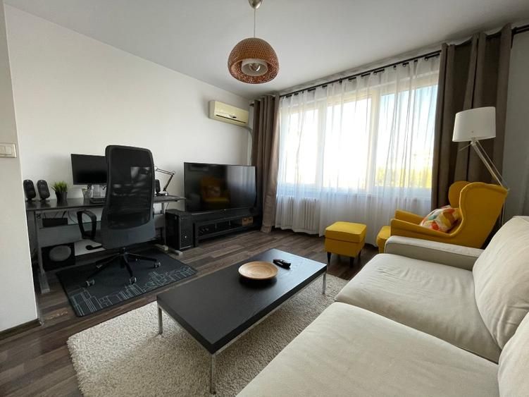 Apartament 2 camere de vânzare  |  Decomandat | Mobilat | Vedere Superbă - Poză 1