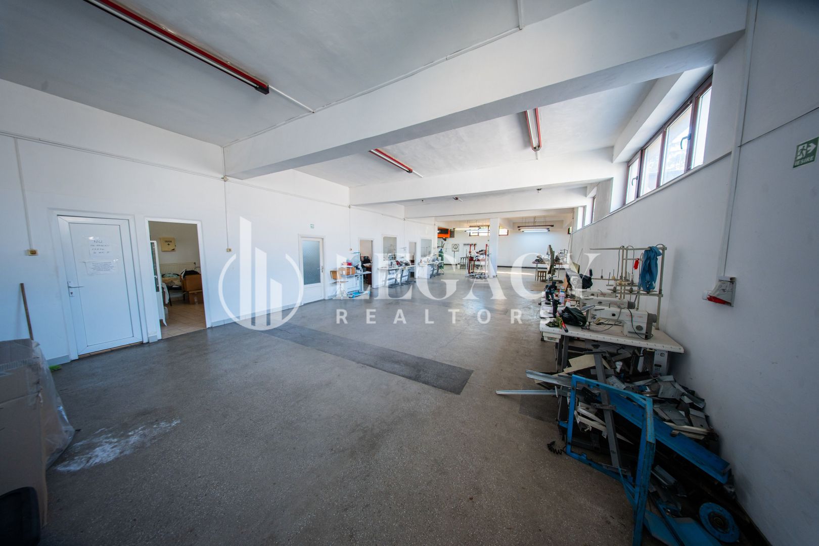 Clădire comercială cu potențial major de dezvoltare - Săveni, Botoșani - Poză 19