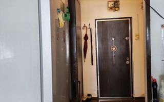 Apartament 2 camere semidecomandat, Podu Roș, 54 mp, etaj 7/10, 95.000 euro - Poză 7