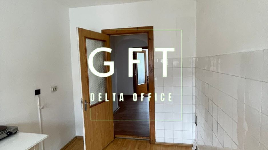 Apartament 3 camere de vânzare  – Str. C R Vivu, zona centrală! - Poză 11