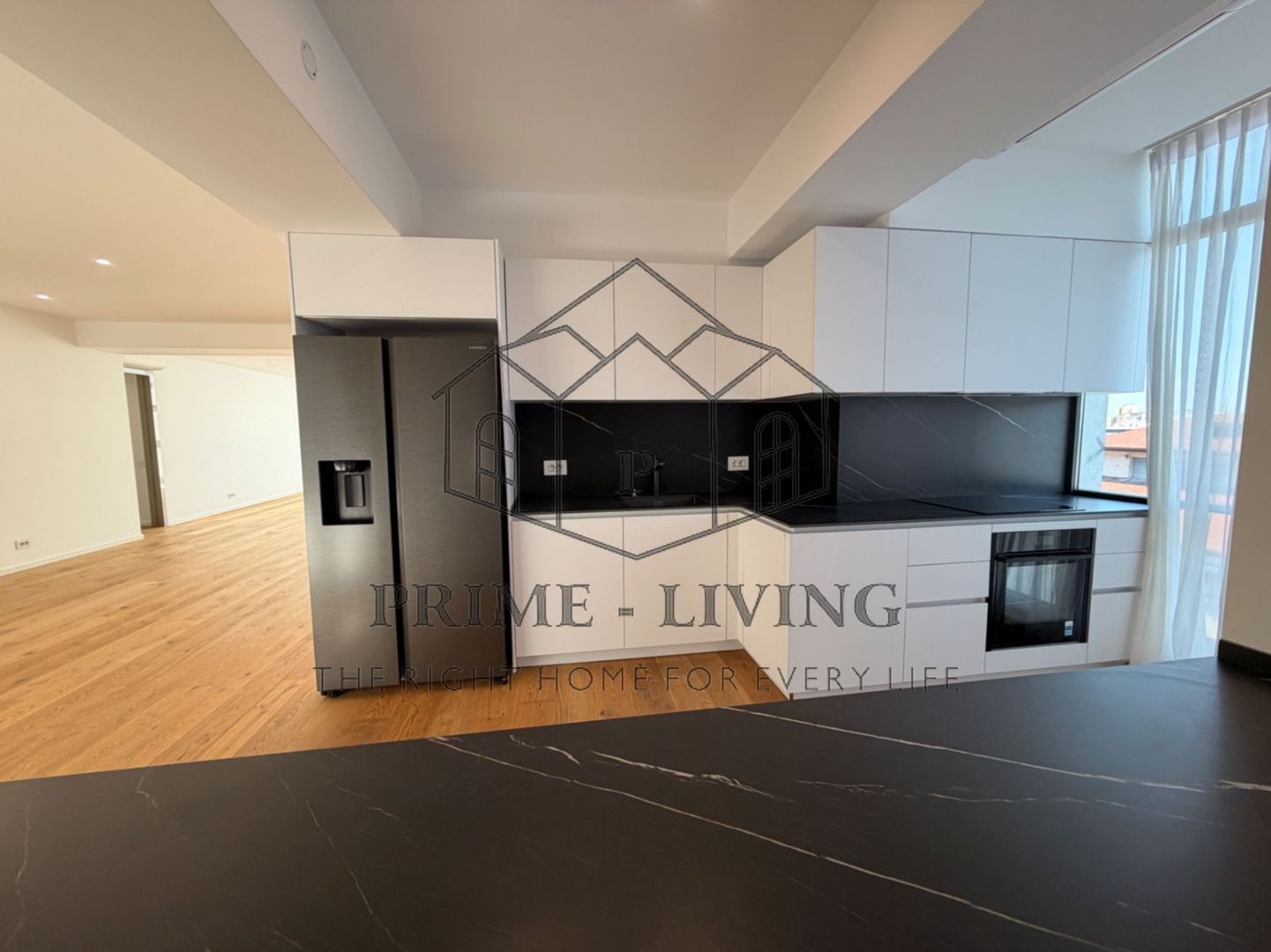 Penthouse lux cu 4 camere in zona ambasadelor - Poză 7