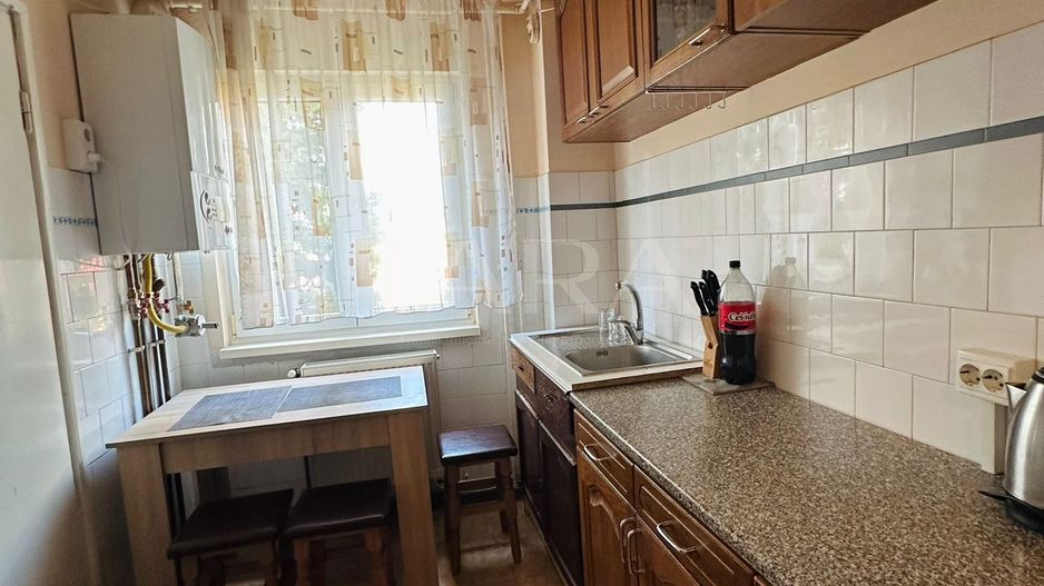 EXCLUSIVITATE. Apartament  4 camere decomandate, zona Primaverii. - Poză 7