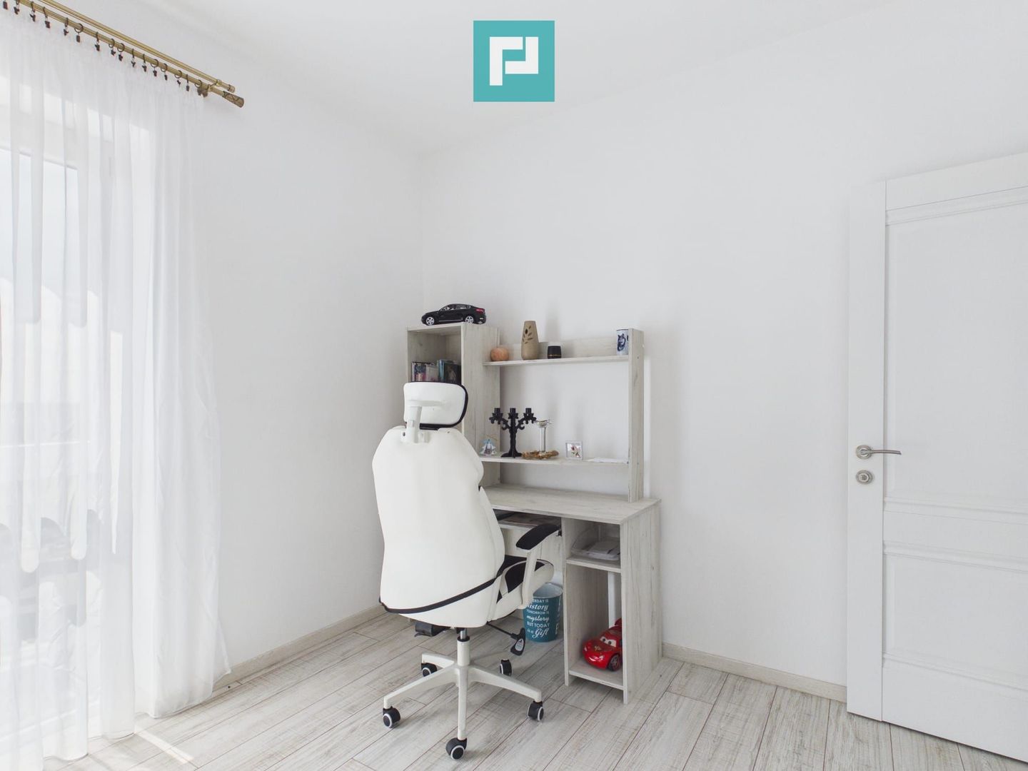 Apartament cu 3 camere - Adora Park Uta - Poză 8