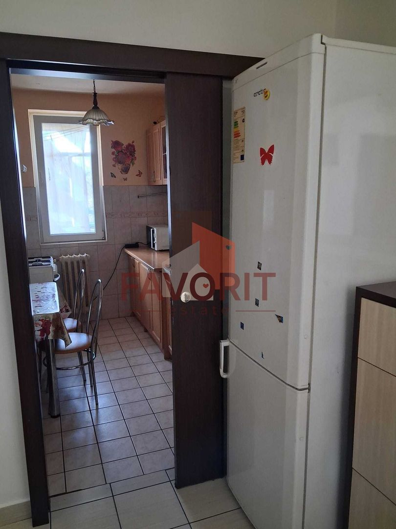2 camere | centrala proprie | boxa | mobilat si utilat | zona excelenta | - Poză 5