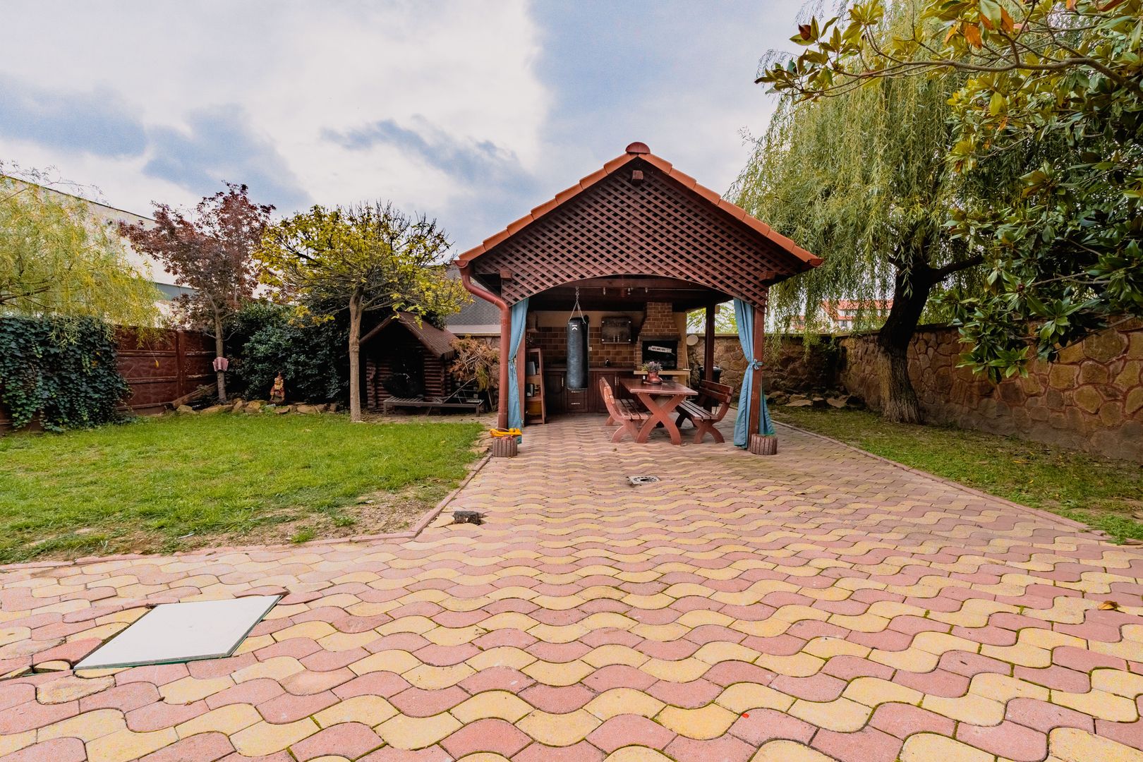 Vilă 6 camere în cartierul Alfa - Poză 6