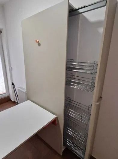 GARSONIERA GRAN VIA, CENTRALA TERMICA, BUCATARIE INCHISA, BLOC NOU - Poză 6