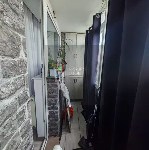 OCAZIE APARTAMENT 3 CAMERE DECOMANDAT UIOARA/BRANCOVEANU - Poză 6