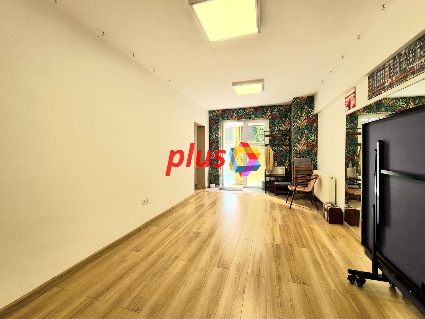 Spatiu comercial de vânzare  Brasov - 45 mp # spatii-comerciale-brasov.ro - Poză 2