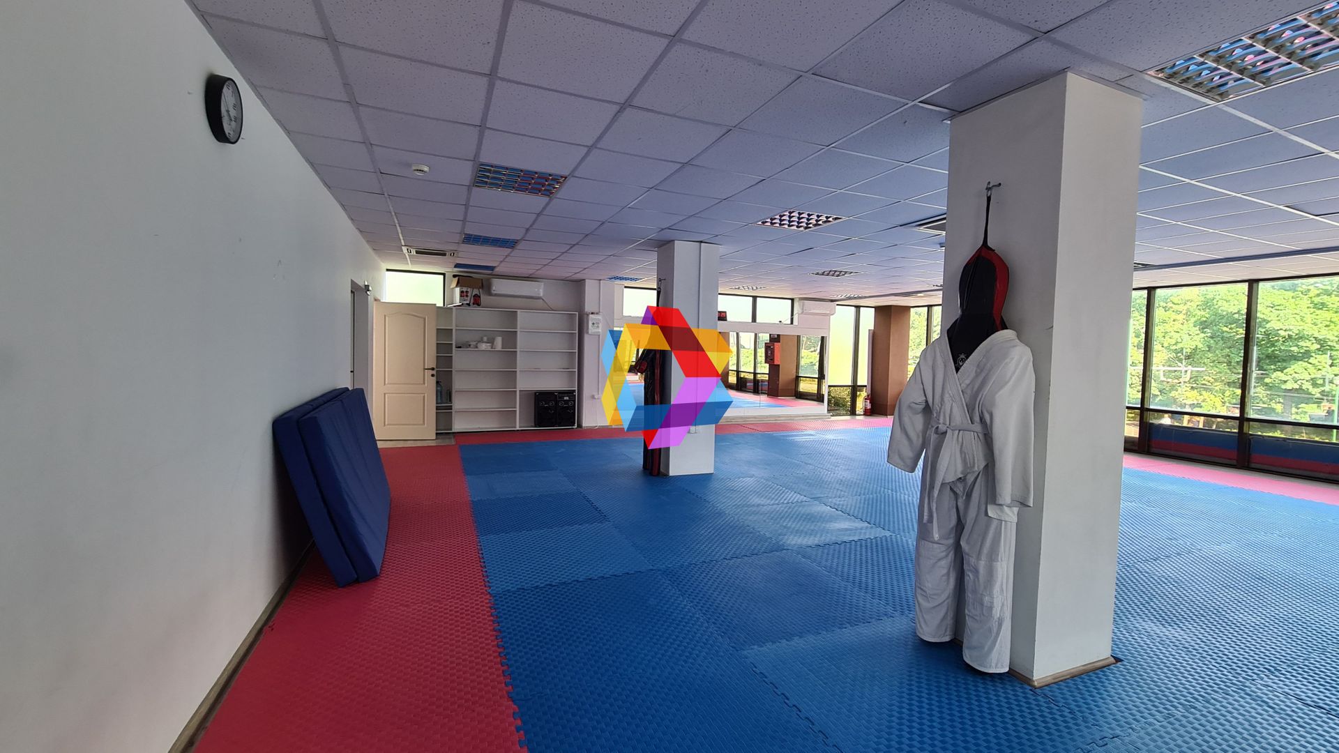 Cladire mixta - cu chiriasi- 1053 mp #plus-imo.ro - Poză 3