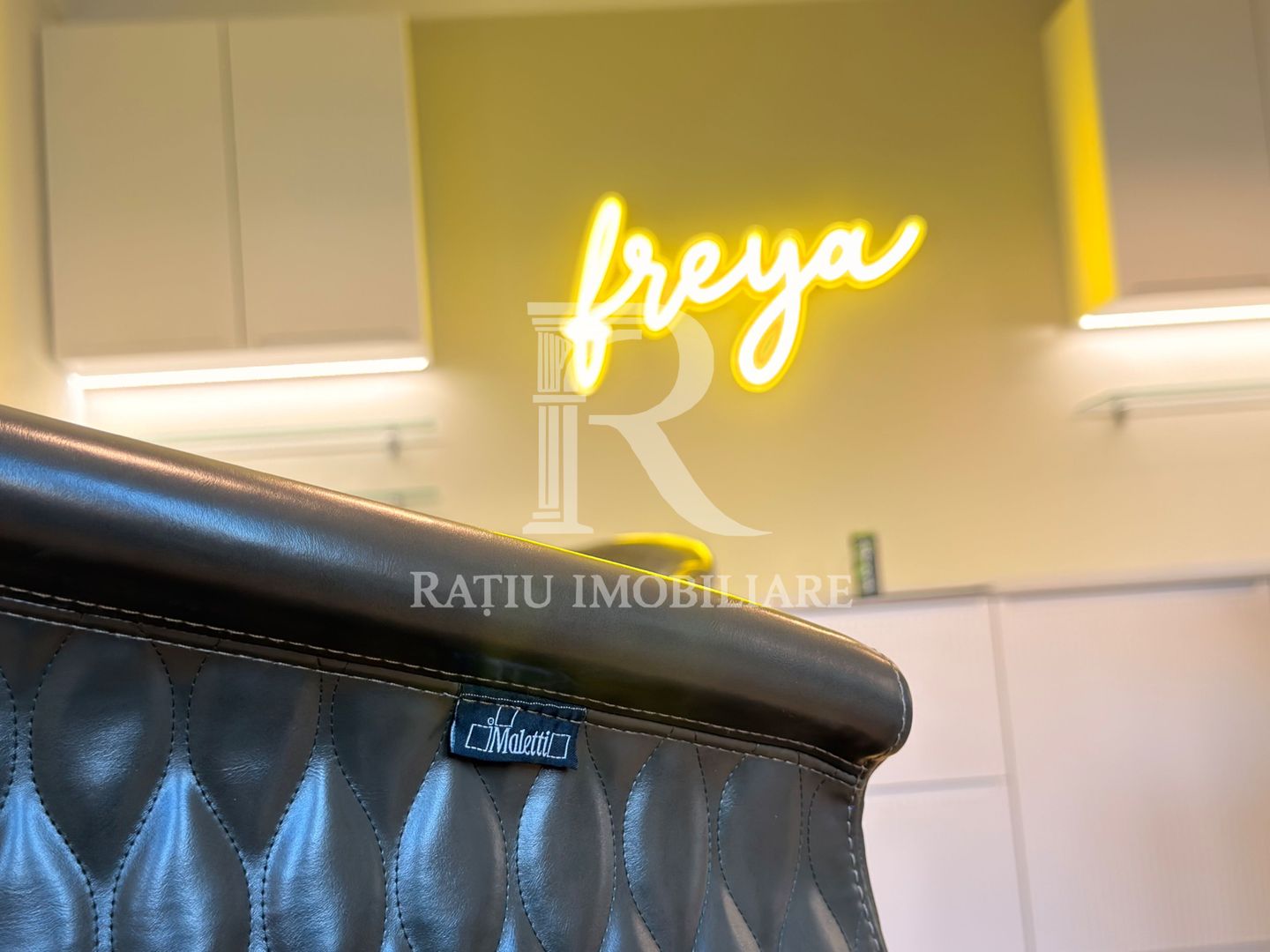 Salon Premium | Eleganță, rafinament și funcționalitate - Poză 24