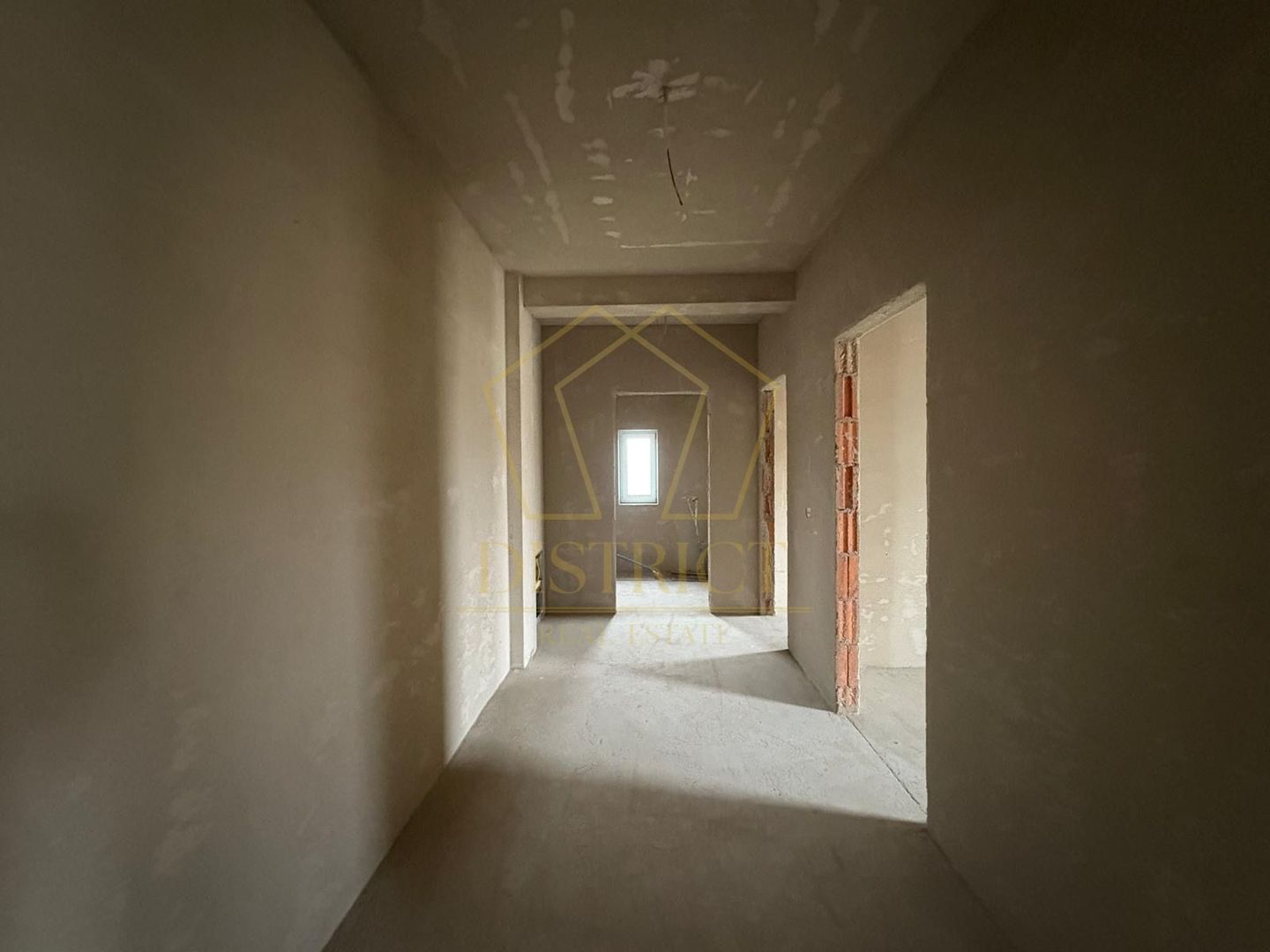 Apartament superb cu 4 camere langa Esso I Giroc - Poză 7