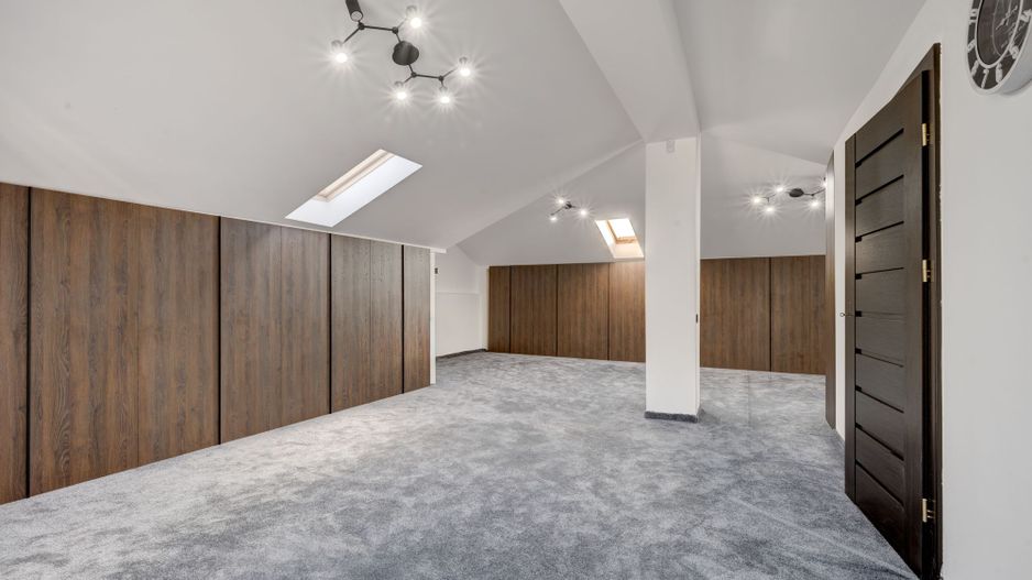 Casa Impecabila + Individuală + Decomandată in Prelungirea Ghencea ! - Poză 24