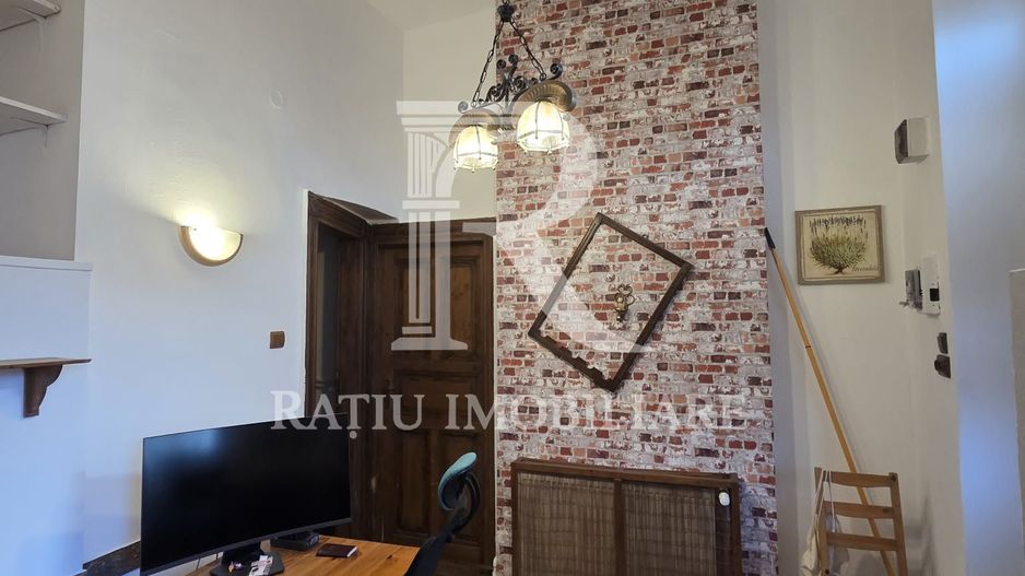 Apartament cu 2 camere | Zona Ultracentrala | Oradea - Poză 8