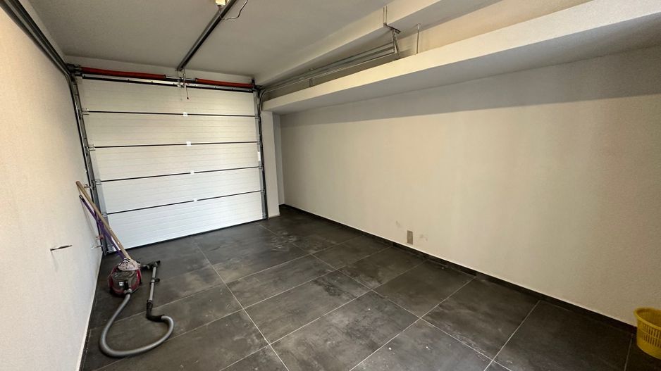 Duplex deosebit cu garaj și subsol - Poză 13