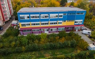 Chirie, spațiu industrial, 3000 mp, str. Sprîncenoaia, Centru - Poză 1